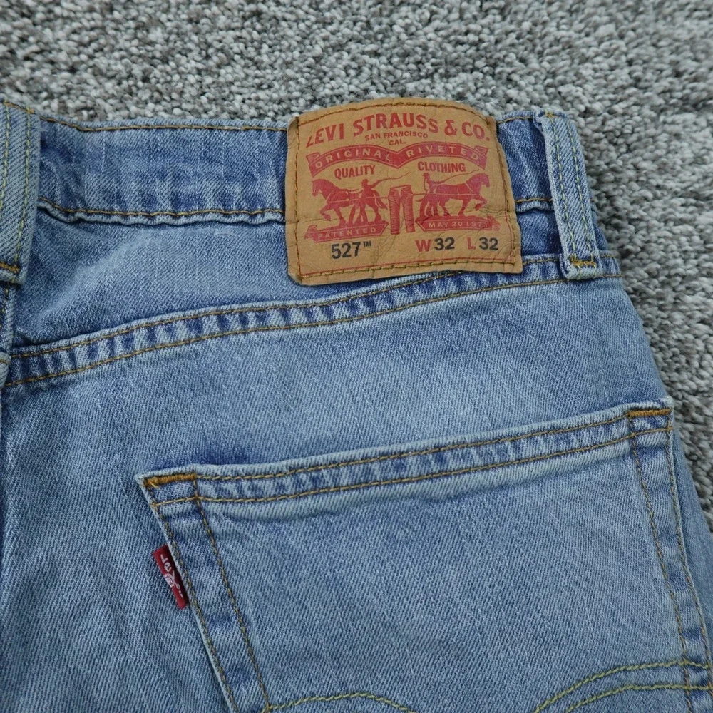 Levis Jeans Mens 32X32 Light Blue Denim Pants 527 Boot Cut Stretch Western Rodeo